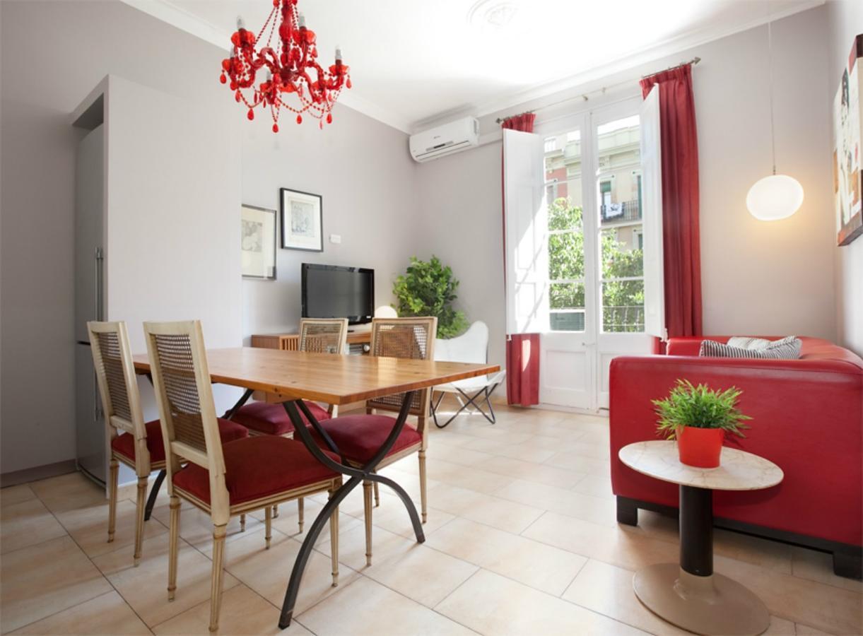 Aparteasy - Family Sant Antoni Apt. Barcelona Buitenkant foto